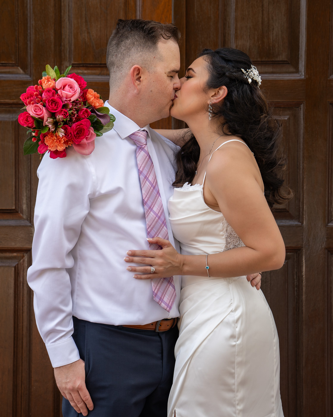bride-kissing-groom